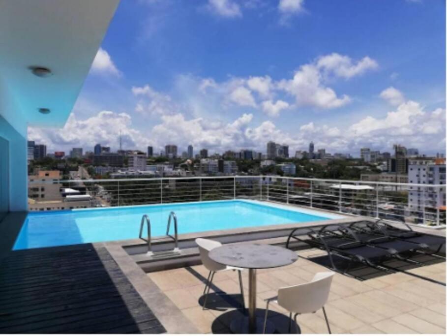 Lincoln Suite Pool - Gym - Sauna Santo Domingo Exterior photo