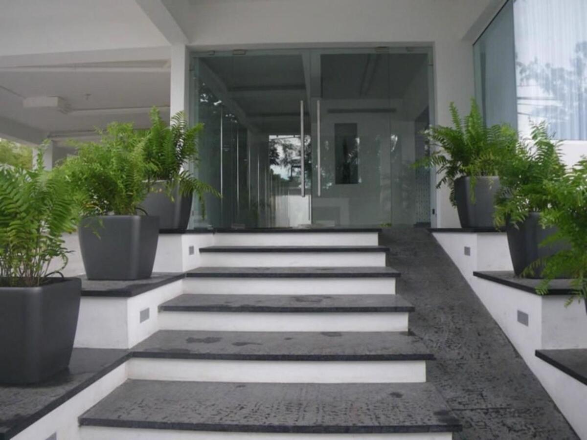 Lincoln Suite Pool - Gym - Sauna Santo Domingo Exterior photo